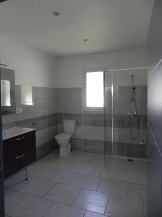  Maison à louer 6 pièces 120 m²