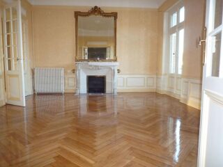  Appartement  vendre 5 pices 175 m
