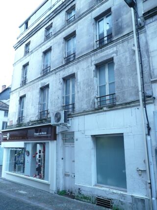  Immeuble � vendre 4 pi�ces 78 m�