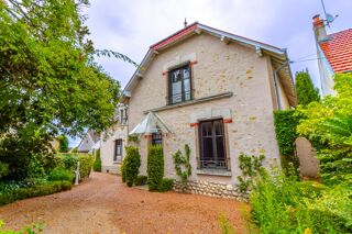  Maison  vendre 9 pices 233 m