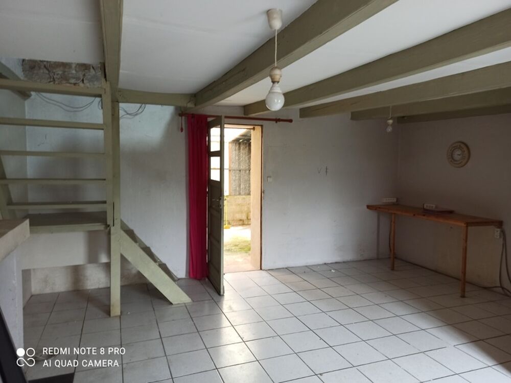PLOERDUT JOLIE MAISON PIERRE A RENOVER 2 PIECES 50M² ENVIRON A RENOVER PARCELLE DE 300M² ENVIRON