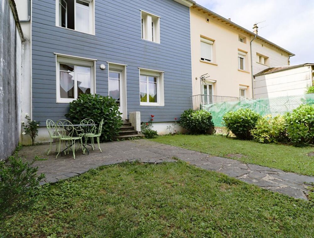 Vente Maison Maison de village rénovée avec jardin et fort potentiel locatif au coeur de Lacaune Lacaune