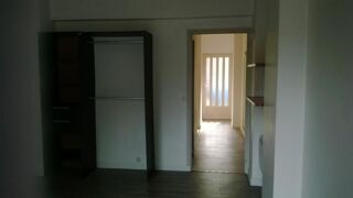  Appartement à louer 1 pièce 32 m²