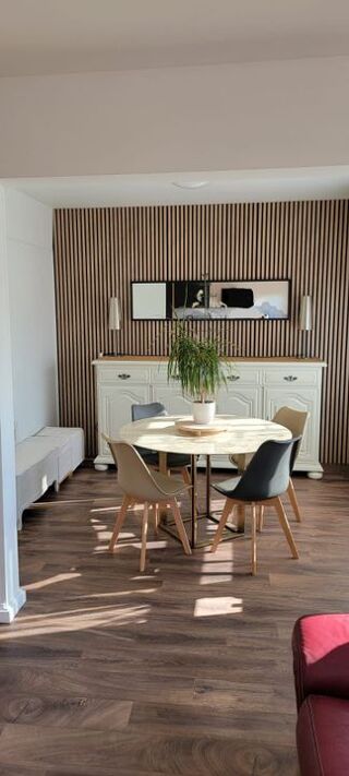  Appartement à louer 7 pièces 136 m²