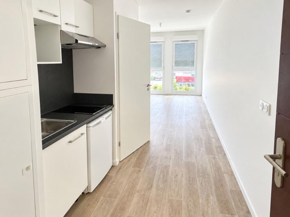 Location Appartement Studio avec parking à Lormont Lormont