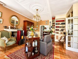  Maison à vendre 10 pièces 230 m²