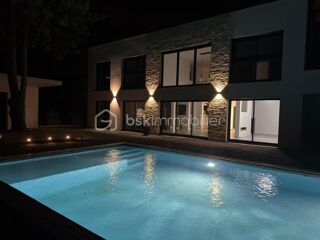  Maison à vendre 7 pièces 293 m²