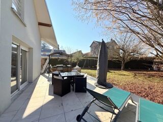  Maison  vendre 6 pices 160 m