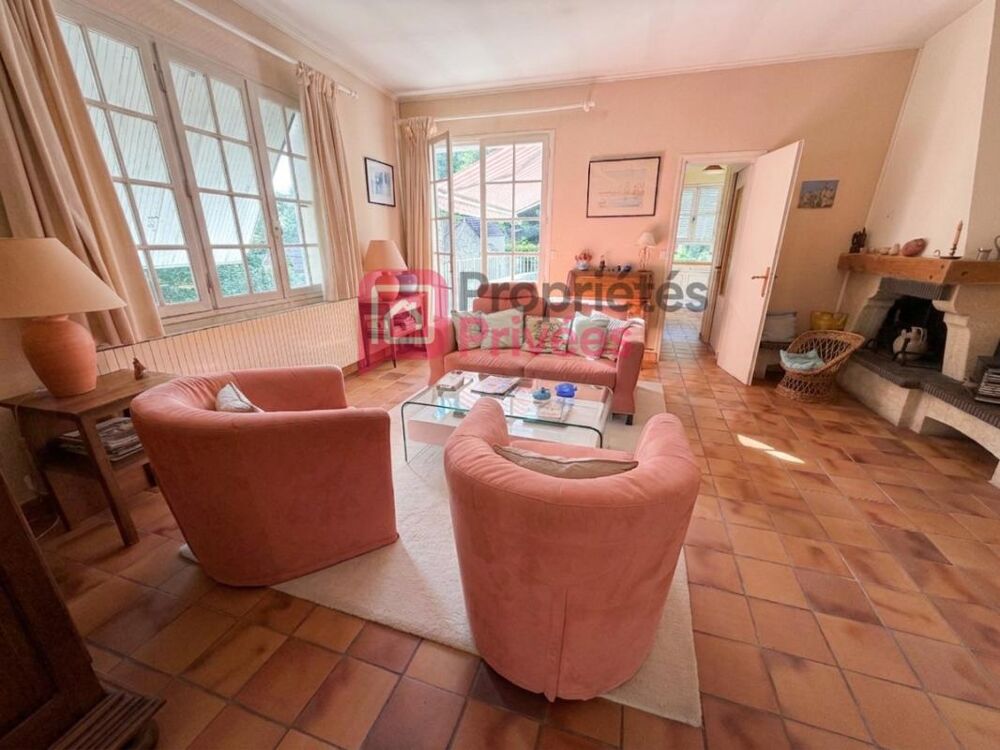 Vente Maison Albas - Maison 2/3 chambres avec terrasse, garages et jardins Albas