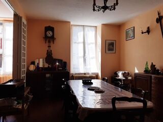  Maison � vendre 8 pi�ces 232 m�