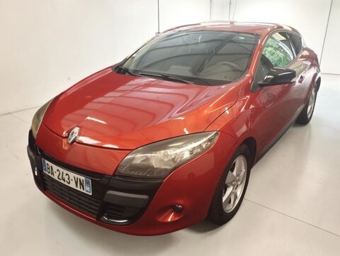 Annonce voiture Renault Mégane Coupé 1600 €