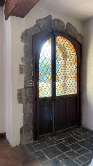  Maison  vendre 9 pices 196 m