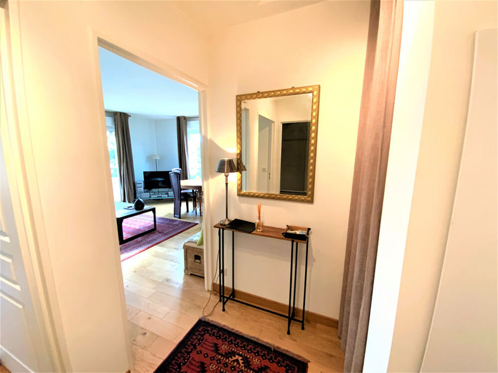 Dpt Alpes Maritimes (06), à vendre CANNES- Oxford appartement T2 , cave et parking en sous sol