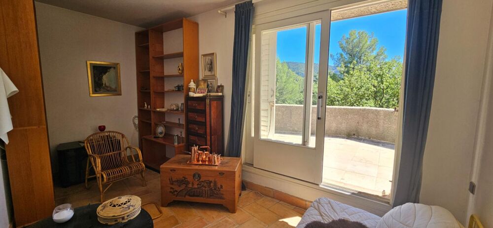  vendre  Maison Le Revest-les-Eaux (83200)