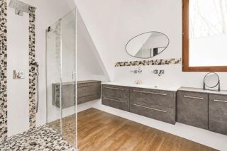  Maison à vendre 8 pièces 211 m²