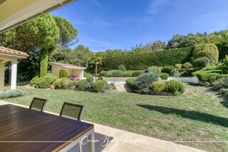  Villa à vendre 6 pièces 186 m²