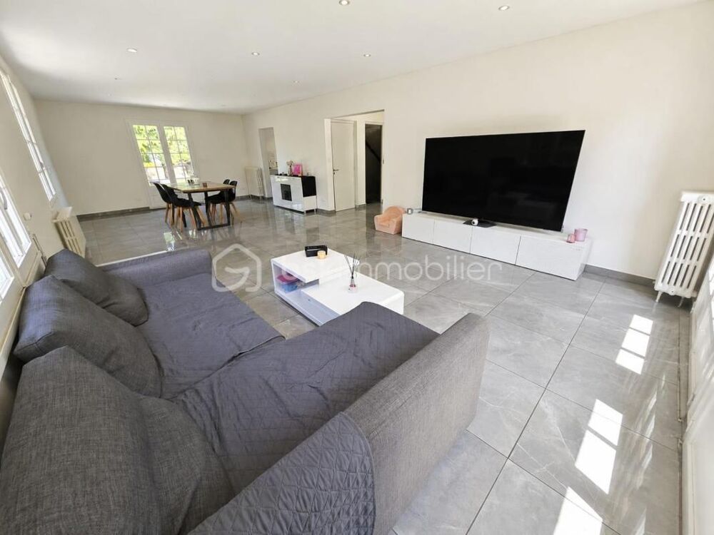 PAVILLON INDIVIDUEL SUR SOUS-SOL TOTAL - JARDIN DE 1456m²