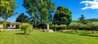  Propriété/château à vendre 11 pièces 260 m²