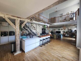  Maison à vendre 6 pièces 392 m²