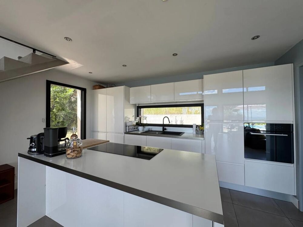 � vendre  Maison Montfuron (04110)