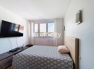 Appartement  vendre 4 pices 78 m