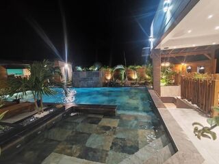  Villa à vendre 14 pièces 374 m²