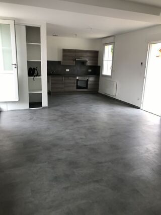  Maison à louer 4 pièces 76 m²