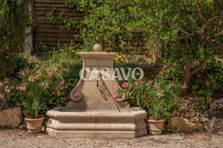  Villa à vendre 8 pièces 272 m²