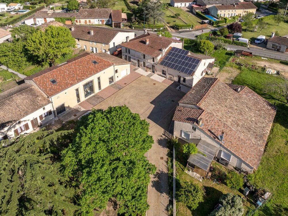 Ensemble immobilier à fort potentiel  1 085 m²  terrain 3 150 m²