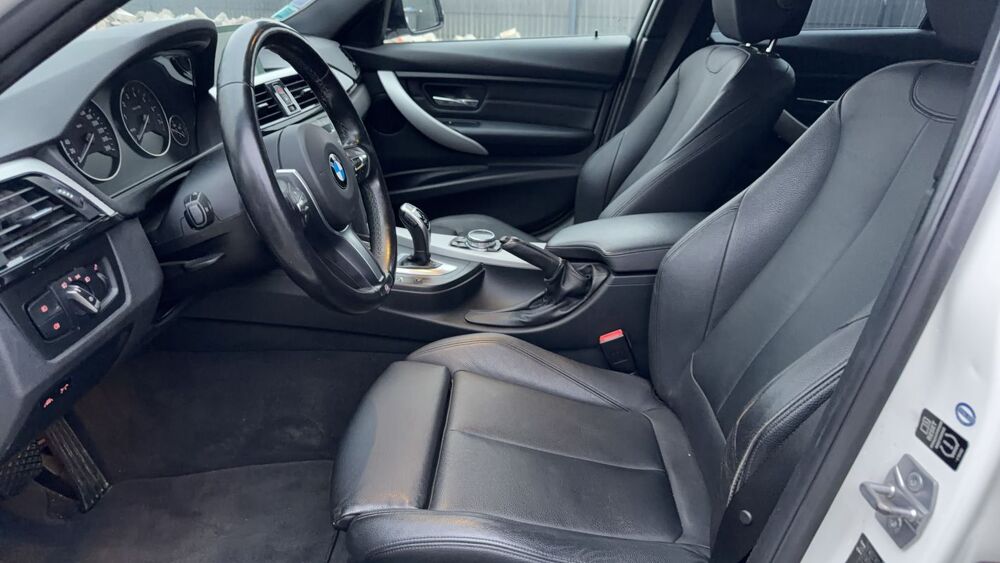 S&eacute;rie 3 F30 335i 340 ActivHybrid3 BVA8 M Sport - Automatique 2015 occasion 44810 Heric