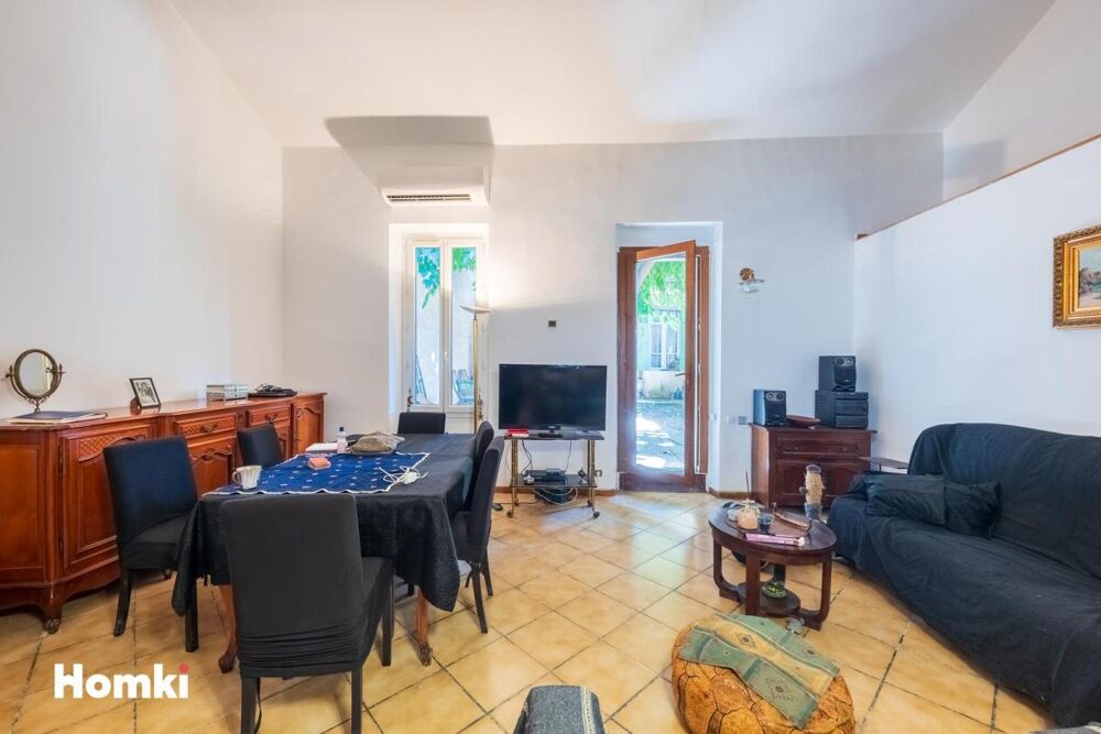 Maison/Villa T3 de 100 m² à Marseille 13015