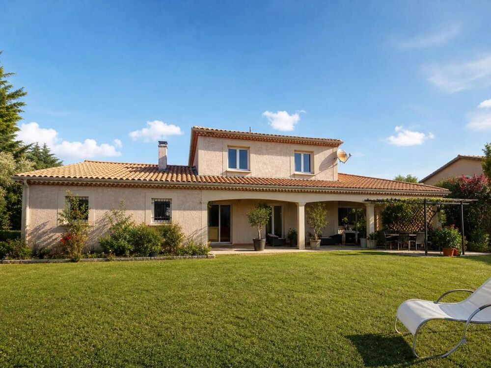Maison de 7 pièces de 143 m² à Salaise-sur-Sanne