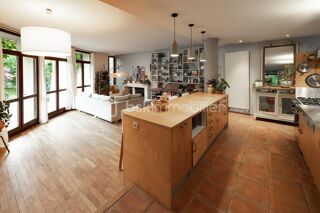  Maison � vendre 8 pi�ces 180 m�