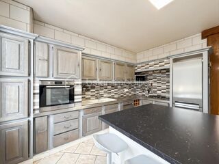  Maison � vendre 7 pi�ces 190 m�