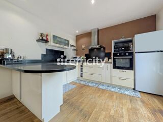  Maison � vendre 7 pi�ces 150 m�