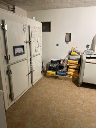  Immeuble  vendre 7 pices 176 m