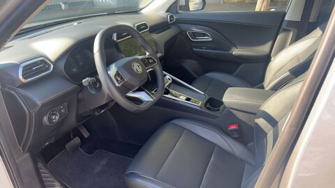 MG.ZS III 1.5 L HYBRID+ 197 ch Luxury - Premi&egrave;re main Garantie con 2025 occasion 49300 Cholet