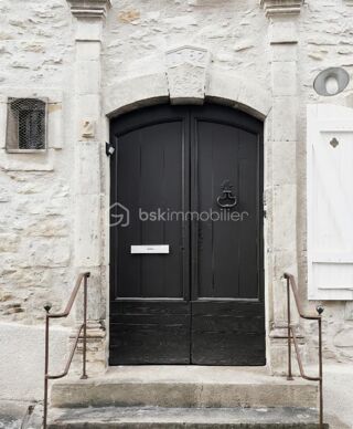  Propri�t�/ch�teau � vendre 6 pi�ces 270 m�