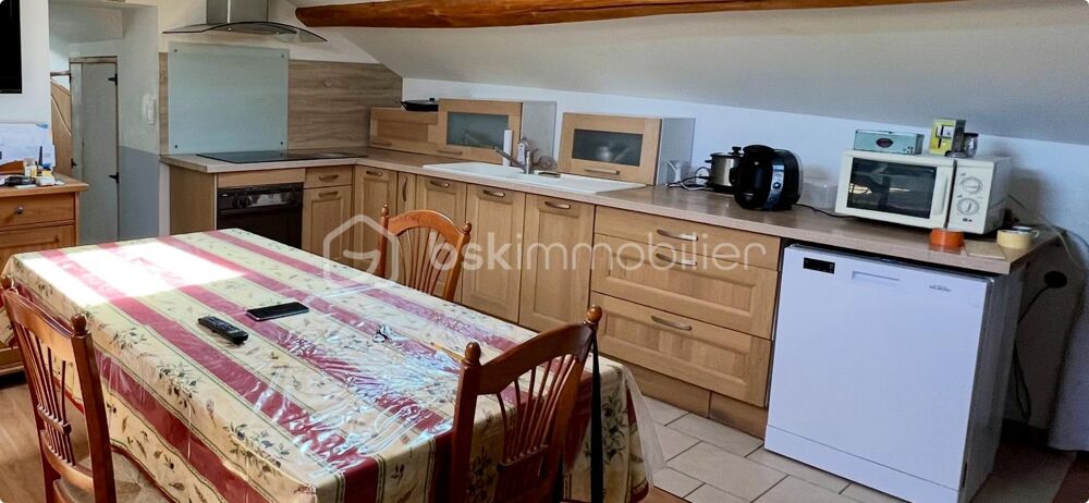 Appartement F3 au dernier étage avec vue dégagée