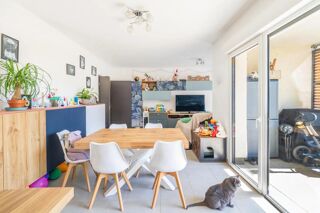  Appartement � vendre 4 pi�ces 102 m�