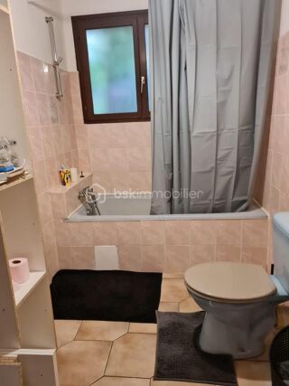  Maison à vendre 10 pièces 214 m²