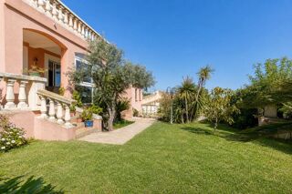  Propriété/château à vendre 9 pièces 117 m²