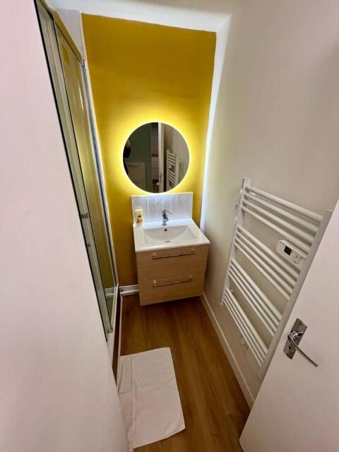  Appartement  louer 1 pice 28 m Poitiers