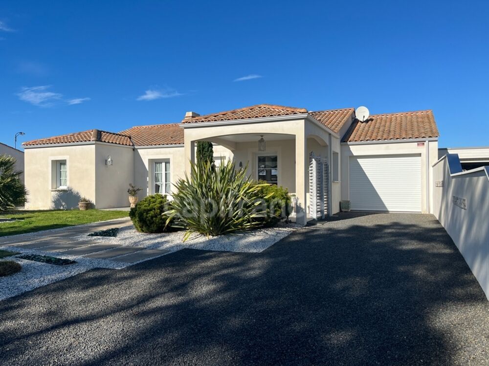 Maison élégante et fonctionnelle - 5 pièces - proche centre-bourg et des plages