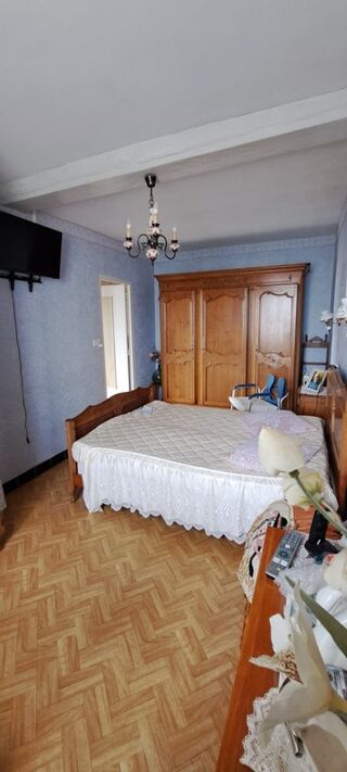  Proprit/chteau  vendre 4 pices 322 m