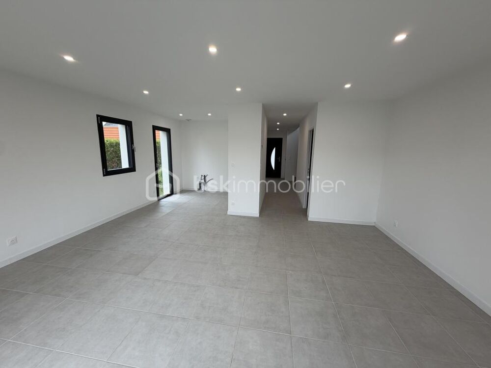 Maison contemporaine 5 pièces  118 m²  Jardin 300 m²  Prestations haut de gamme  Issé