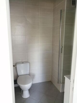  Appartement à louer 1 pièce 25 m²