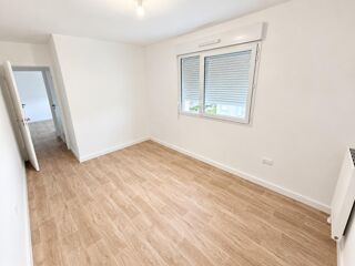  Appartement à louer 3 pièces 61 m²