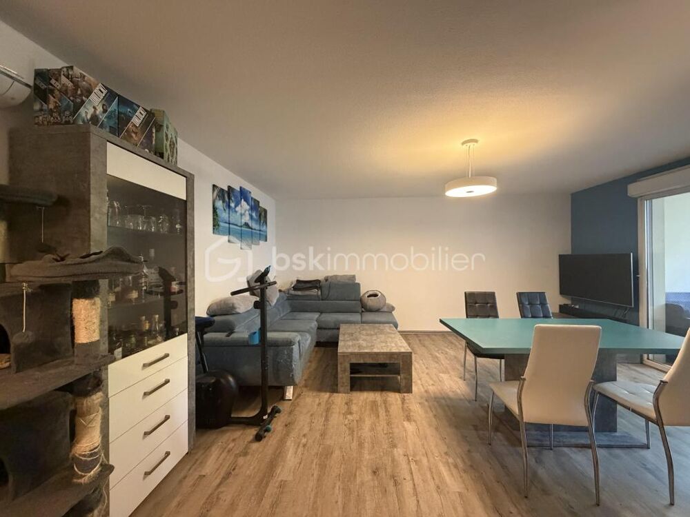 Vente Appartement Superbe appartement 3 pièces rénové avec terrasses Nimes