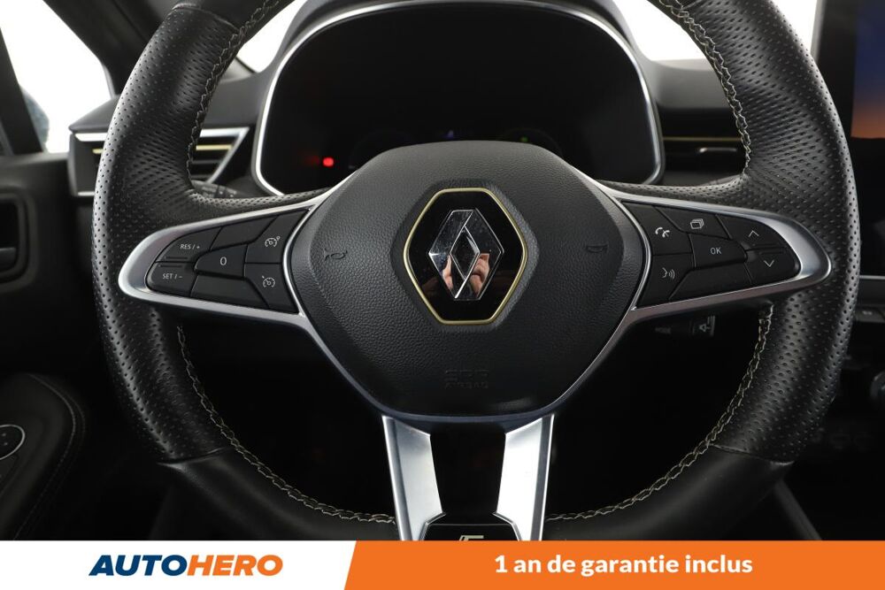Clio 1.6 E-Tech Hybride Engineered 145 ch 2023 occasion 92130 Issy-les-Moulineaux